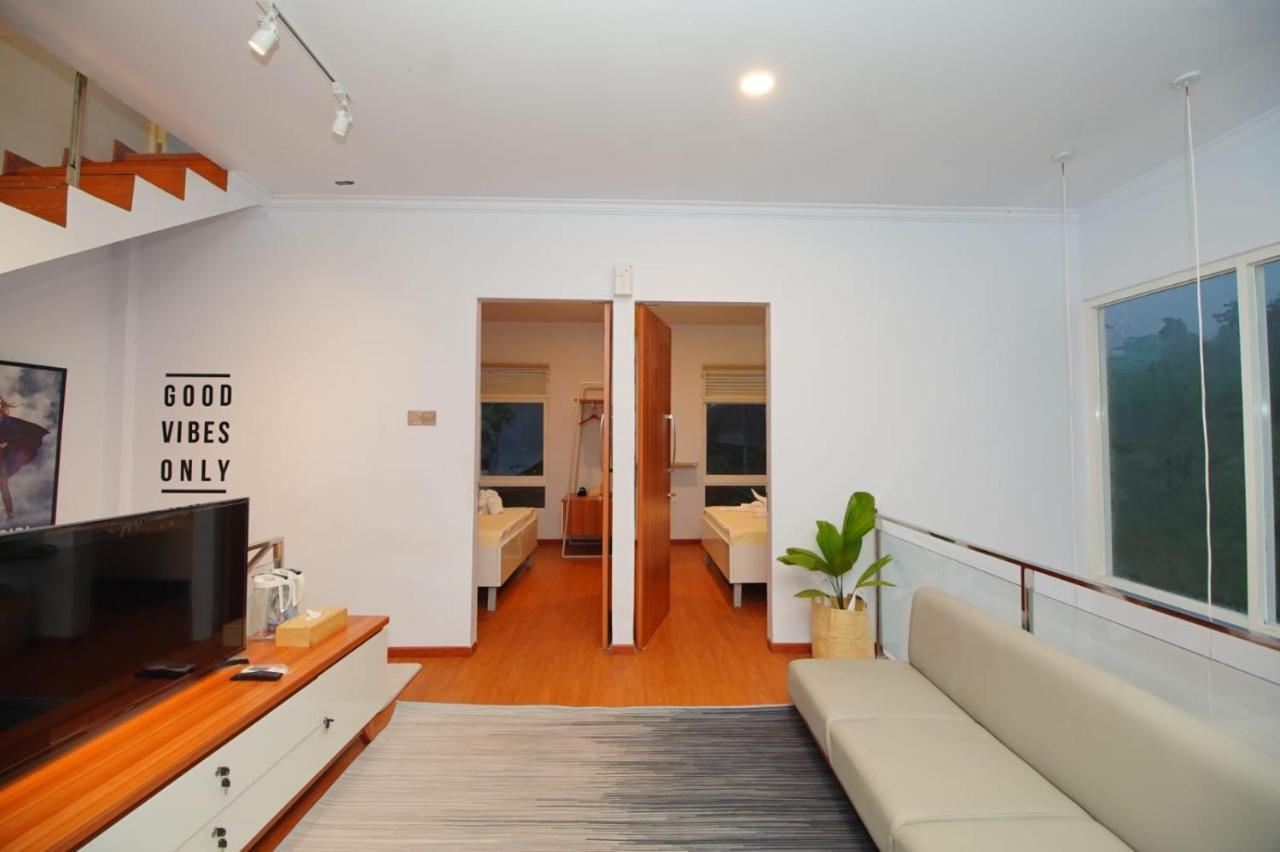 White Swan Private Villa Tlekung エクステリア 写真